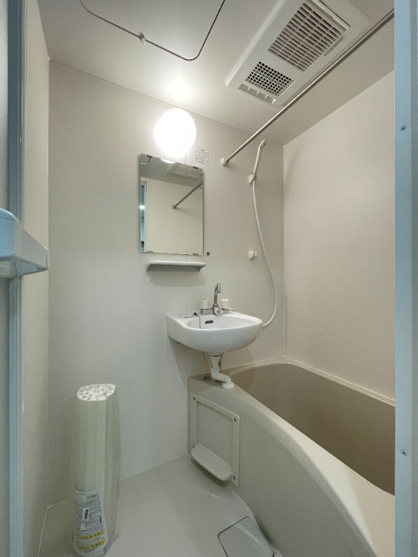 NEXUS綾瀬2階 お風呂