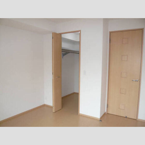 フォレストパル103号室 ウォークインクローゼットが2箇所!!
