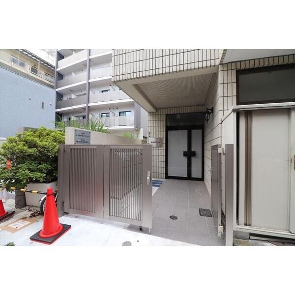 熊沢第2ビル402号室 エントランス