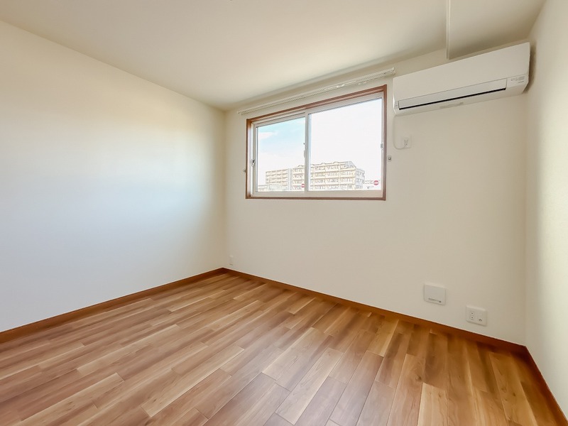 アイビスコートⅡ2階 内観