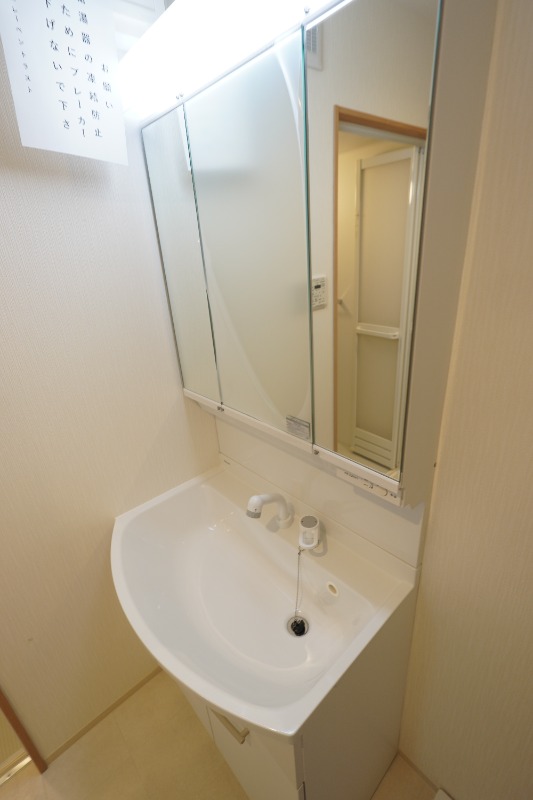 シャンブル 同タイプ他号室参照のため、現況優先