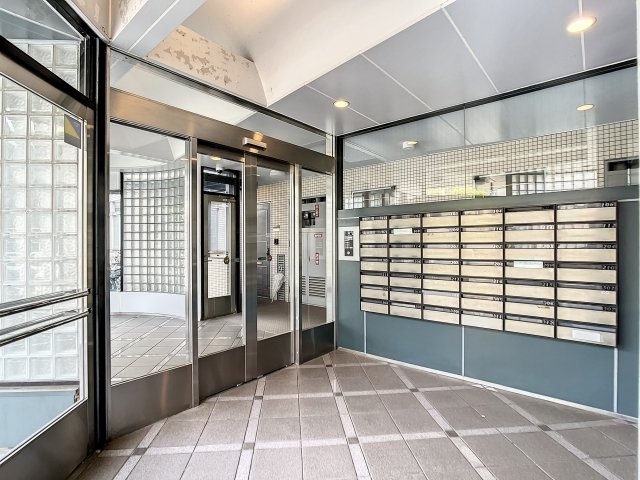 日神パレステージ哲学堂 エントランス