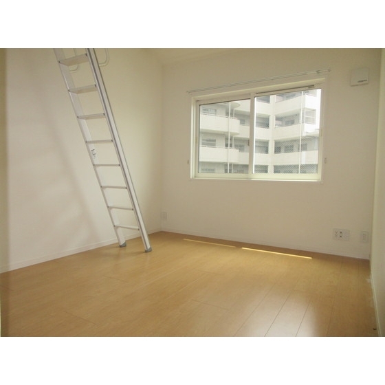 メイプルアベニュー吉祥寺 内観