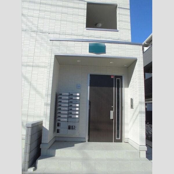 スリール　ドゥ301号室 エントランス