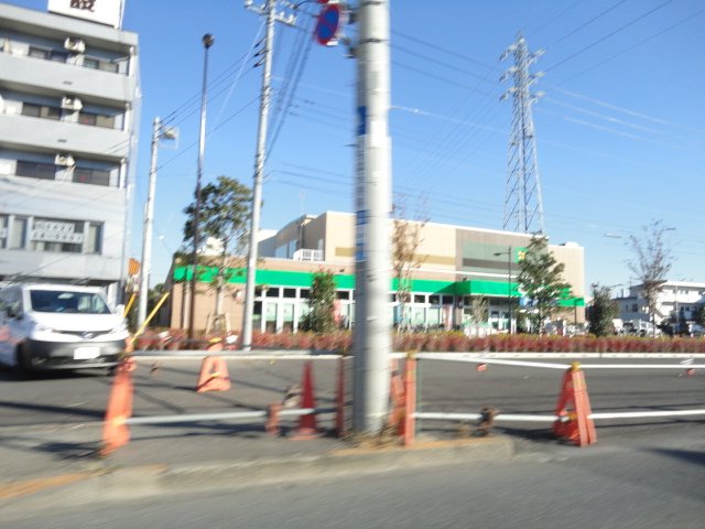 サンモール サミットストア上連雀店まで302ｍ