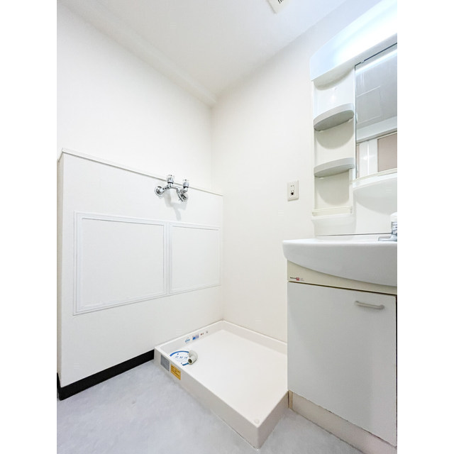 ルクレ川口ウエスト 室内洗濯機置場