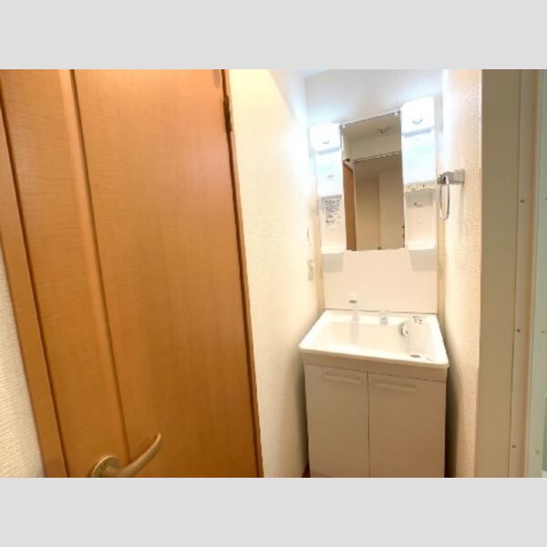 ズオン・ゼロ307号室 洗髪洗面化粧台