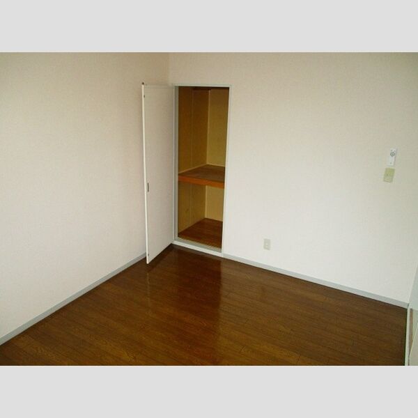 グランメールコホリ　壱番館201号室 居室