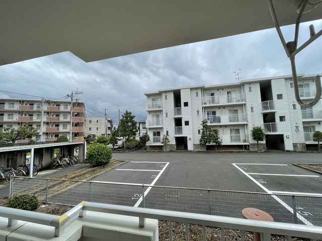 サンハイツ大久保A102号室 展望