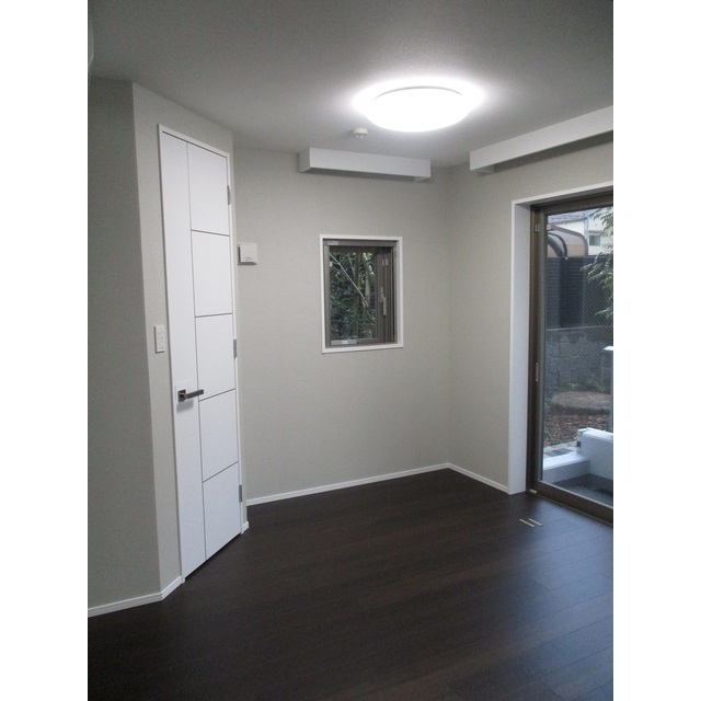 ロアール武蔵新田 内観