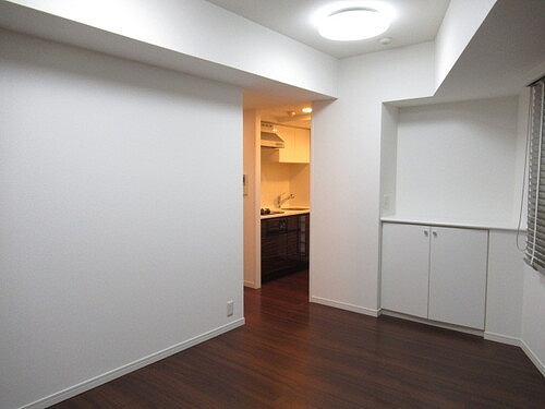 サンクタス文京大塚 アヴァンテラス2階 リビング（別角度）