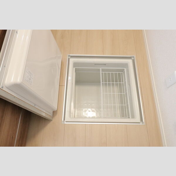 ゼルコバ　Ⅱ 床下収納