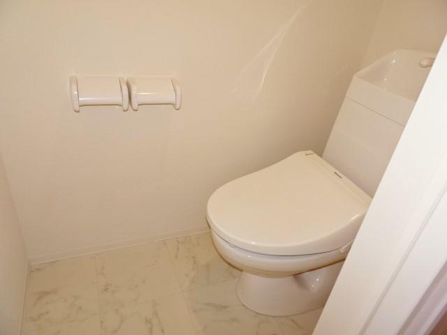 （仮称）小田原市中町アパート新築工事201号室 シャワー付トイレ（イメージ）