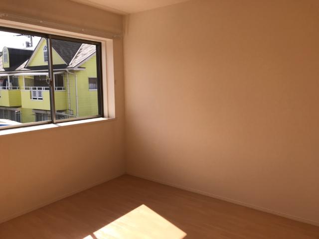 エバー　ラスト　エデン 洋室