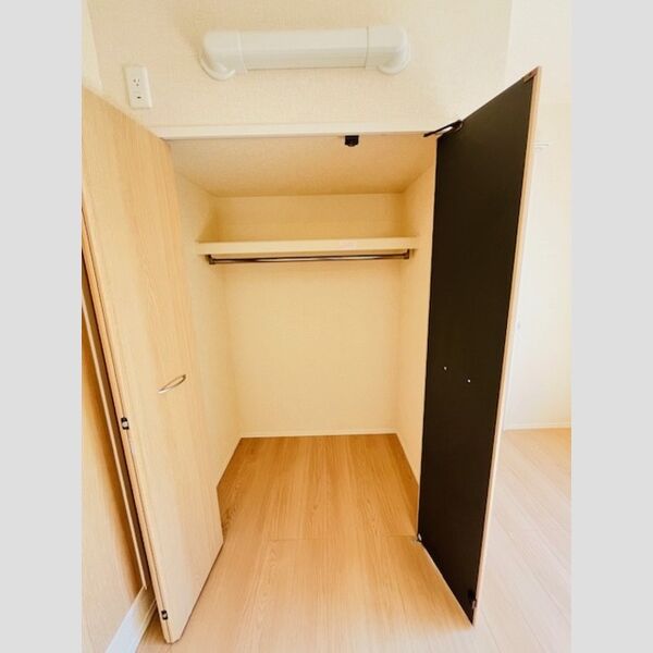 BrightsⅠ203号室 クローゼット