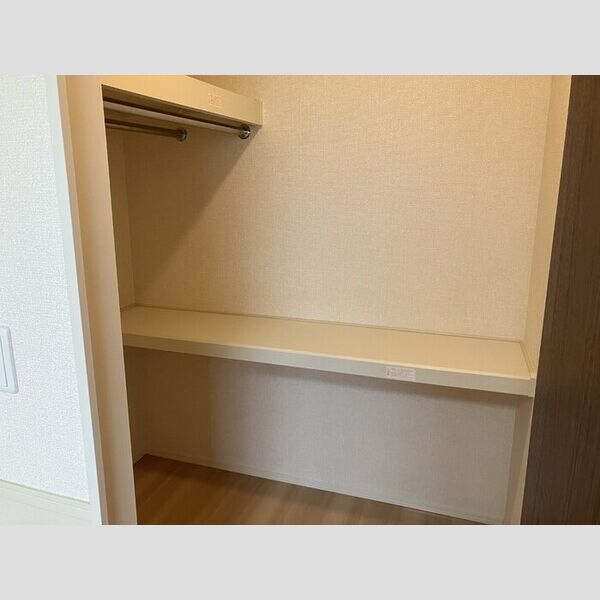 パストラルコート　D ウォークインクローゼット