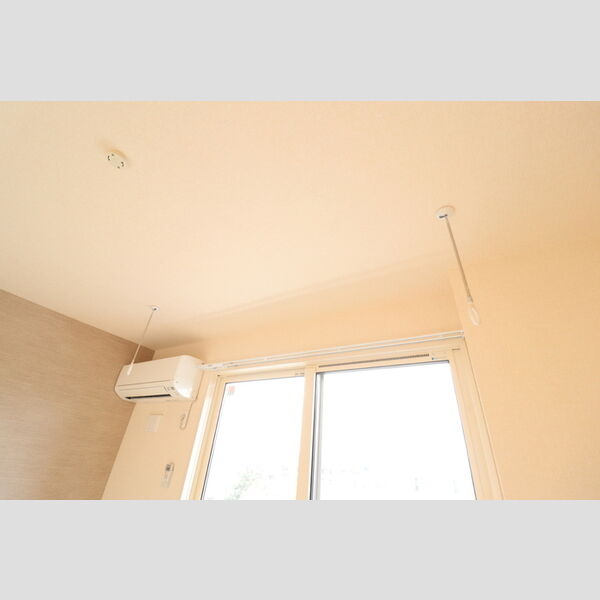 フォレストヴィラ202号室 室内物干し