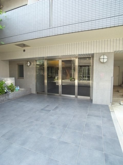 プレール・ドゥーク亀戸Ⅲ7階 エントランス