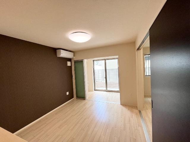 ナチュラル　ライズ102号室 リビング（イメージ）