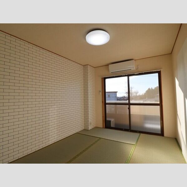 ハートリーフレジデンス206号室 和室5.4帖