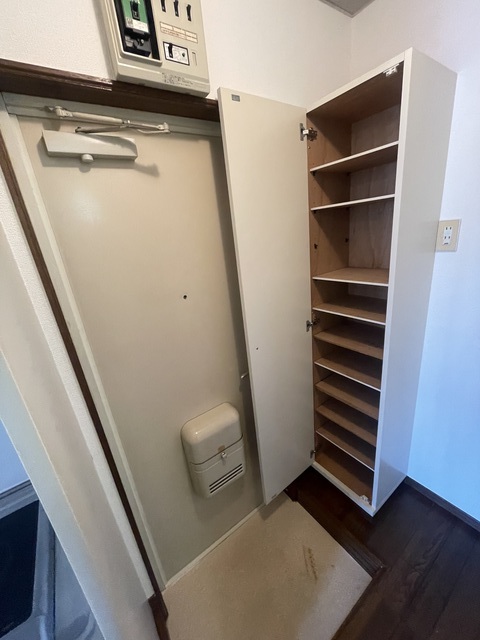 ブランドール早宮 玄関