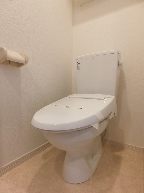 リブリ・ブランドール湘南台3階 トイレ