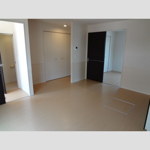 ハイツブエイ ホワイトカラーで落ち着いた空間です!