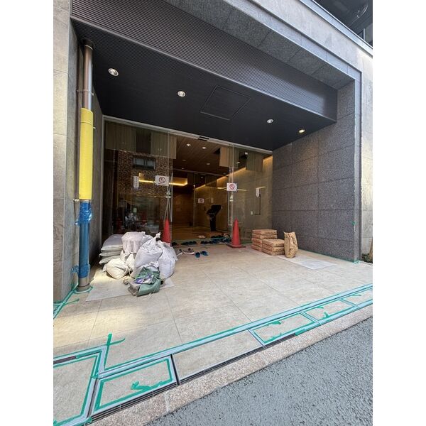 スプランディッド上野North エントランス