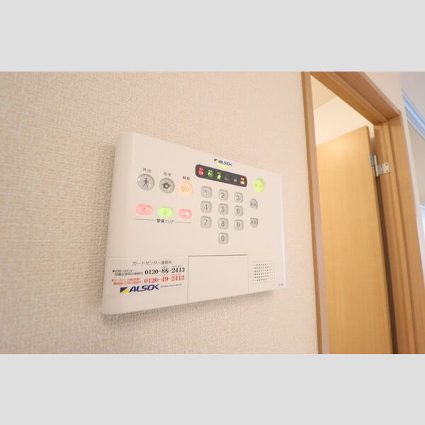 ロイヤルコート　D セキュリティ