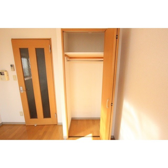 パーシモン湘南 301号室