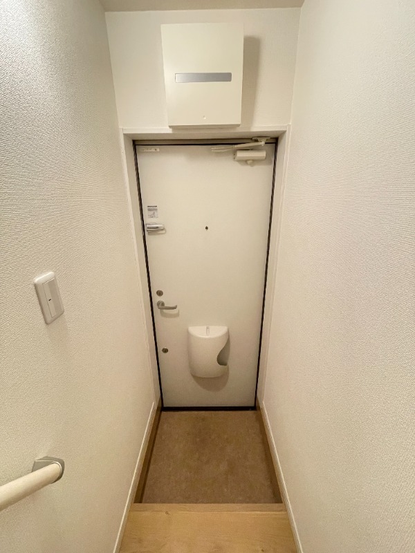 バーミープレイス葛西2階 玄関