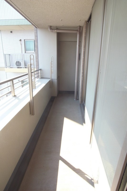 ロングエイトⅢ7階 バルコニー