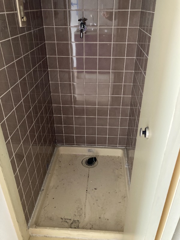 ファミーユ富士久 洗濯機置き場※リフォーム前のお写真です。