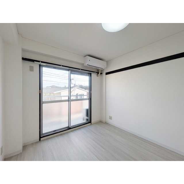 インティメイトハイツ リビング