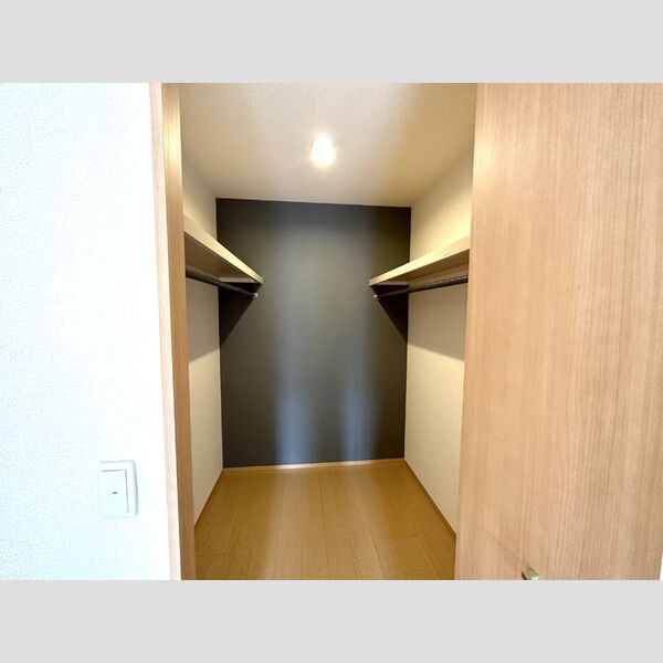 サンライズ103号室 ウォークインクローゼット