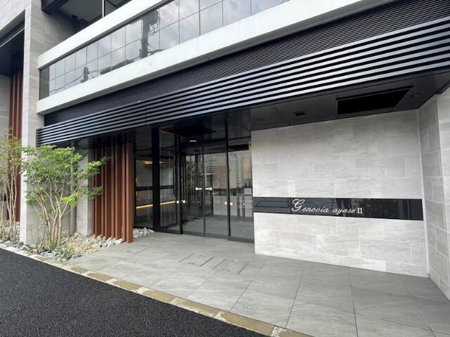 ジェノヴィア綾瀬Ⅱ2階 外観