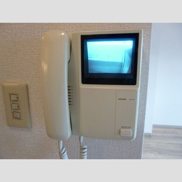 グランパシフィック201号室 モニター付インターホン