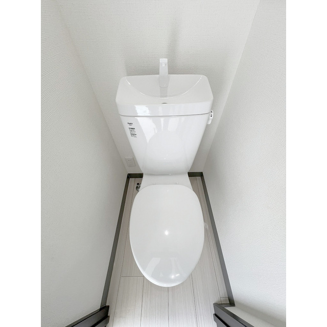 リアナ世田谷アパートメント202号室 同建物別部屋の参考画像