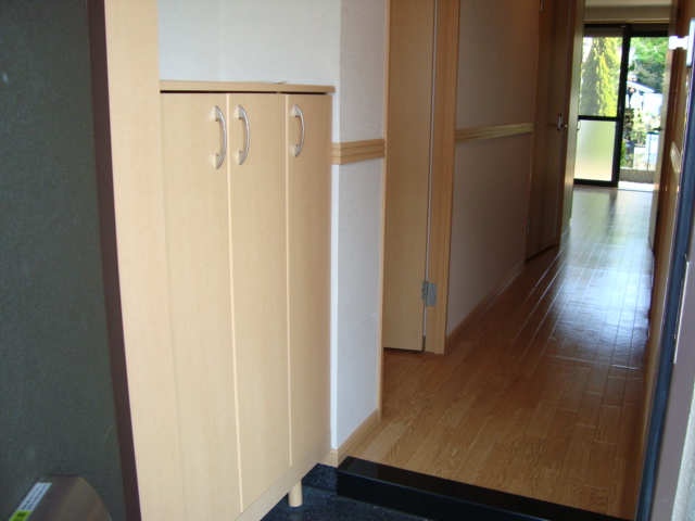 Ａ・ＨコンフォータブルＡ棟 玄関