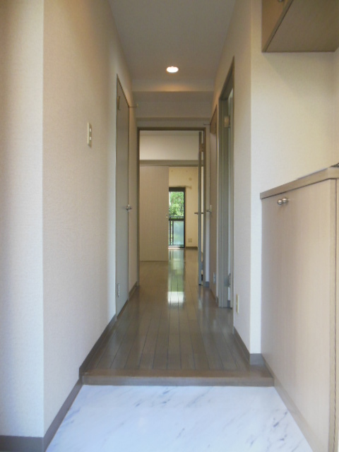 コンフォート野火止 玄関