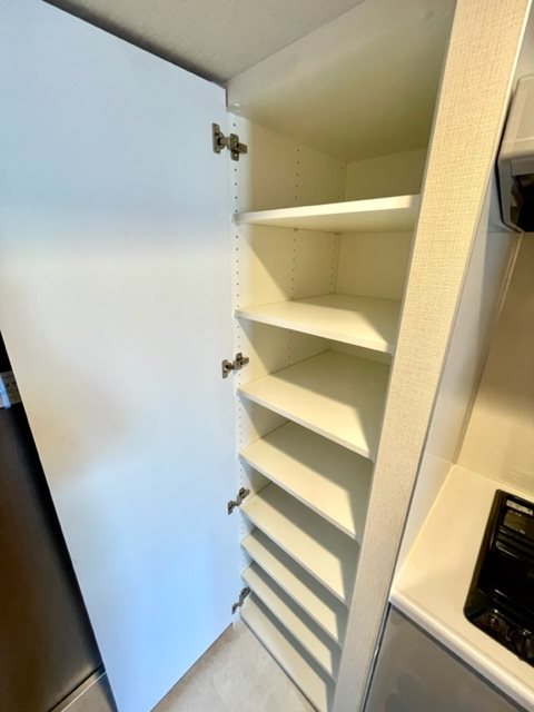 クレヴィアリグゼ北品川Ⅱステーションコート10階 収納