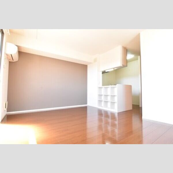 ジュネス中河原 LDK