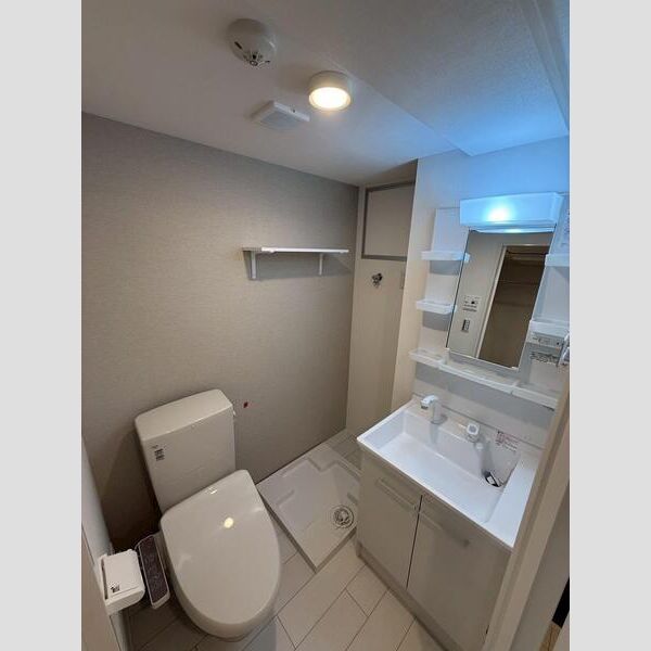 ＭＡＸＩＶ　ＣＩＴＹ八幡山405号室 トイレ