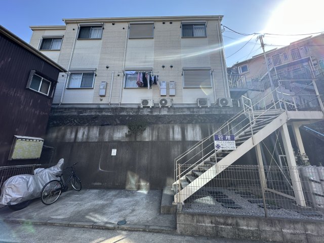 グランドテラス南太田204号室 外観