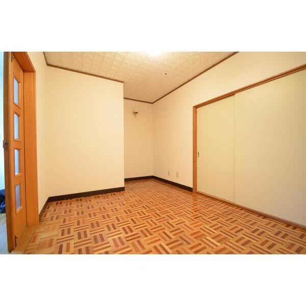 ホーク・ハイツ202号室 リビング