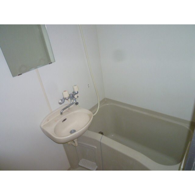 アンプルール フェール コート101号室 お風呂