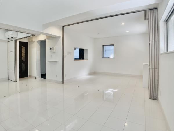 サワタカビル リビング