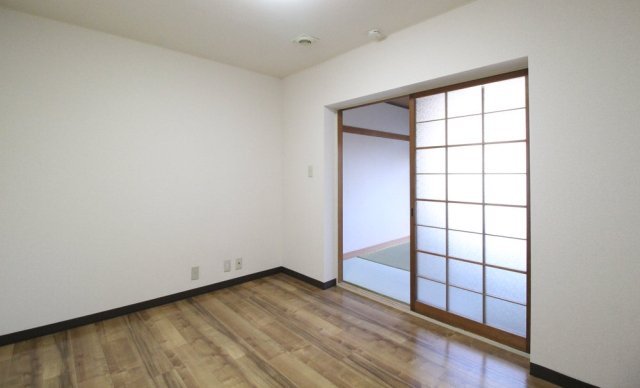 ハイツいづみ リビング