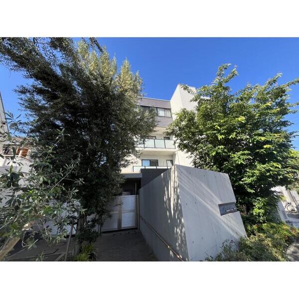 LumiereCourt深大寺 外観