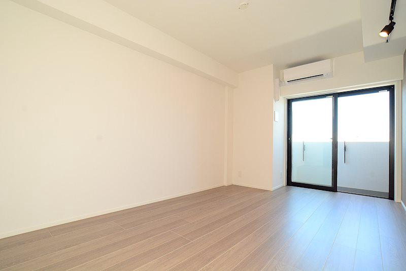 グランドコンシェルジュ池袋本町ウエスト リビング